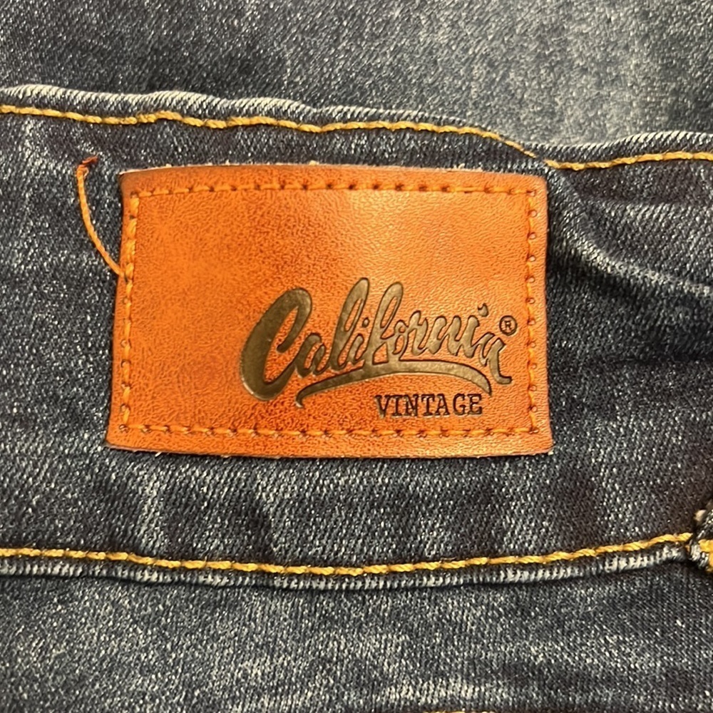 California Vintage junior girls jean shorts - Picture 7 of 7